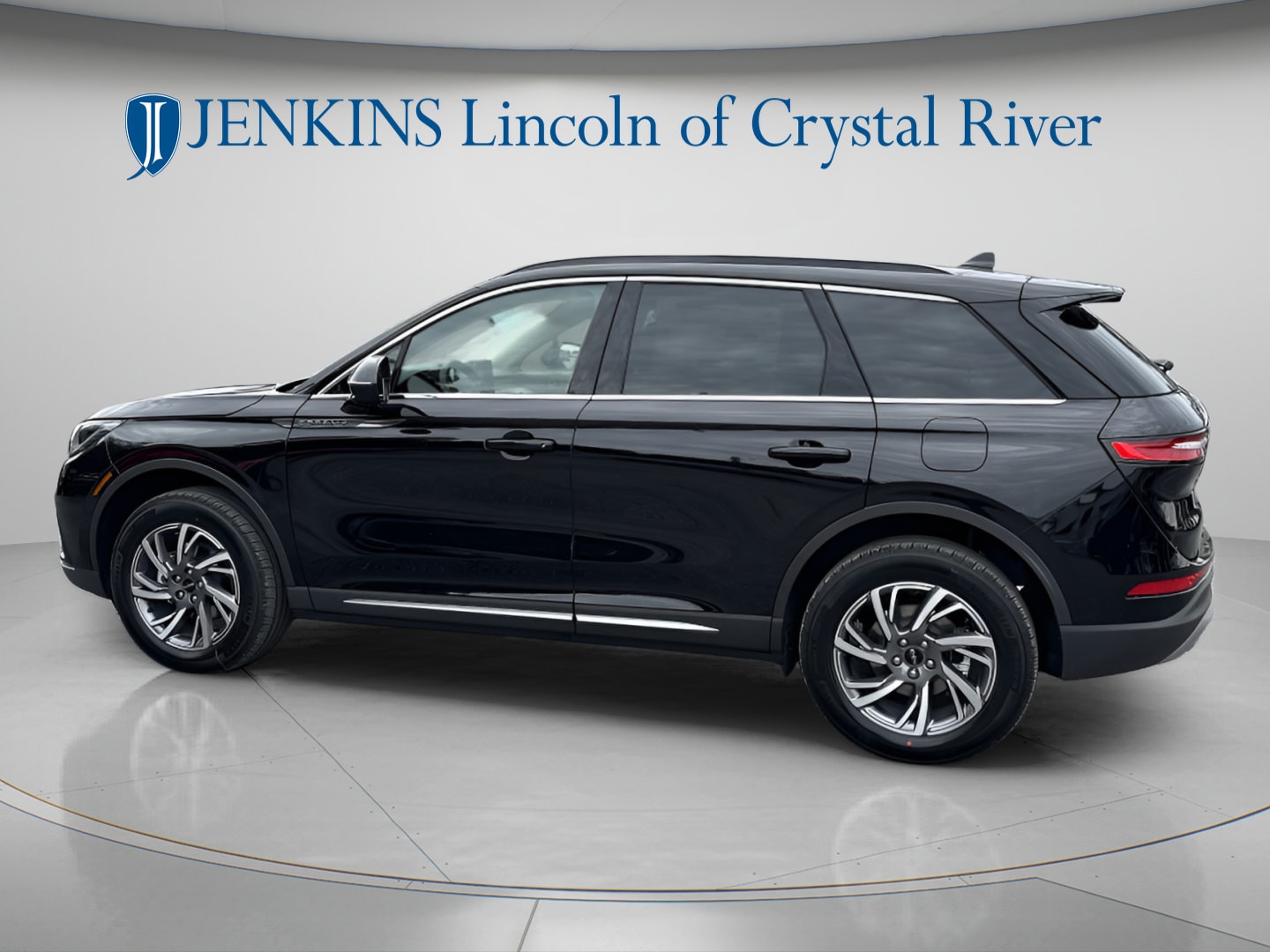 2026 Lincoln Corsair Premiere - Photo 10