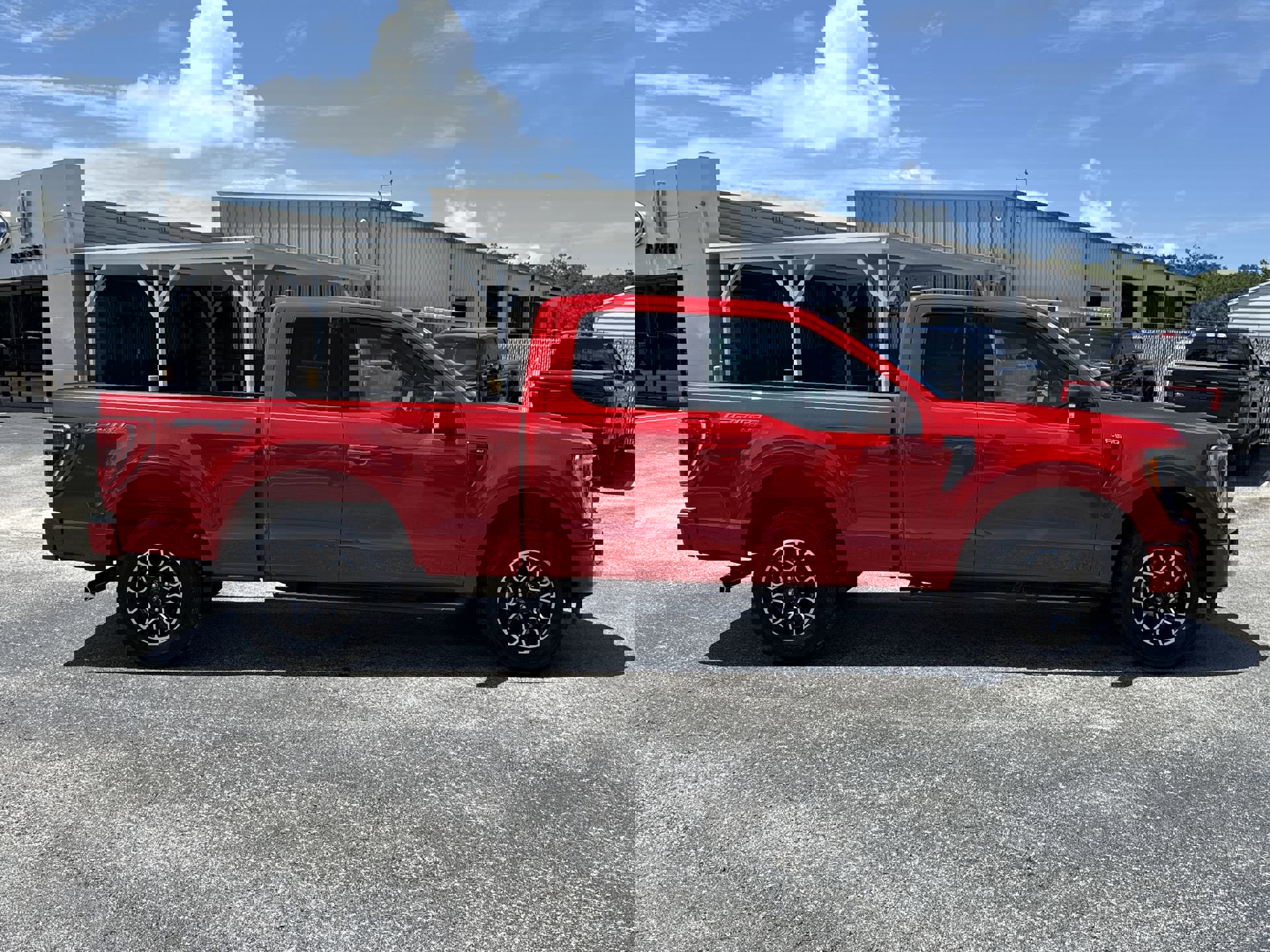 2022 Ford F-150 XLT photo 3