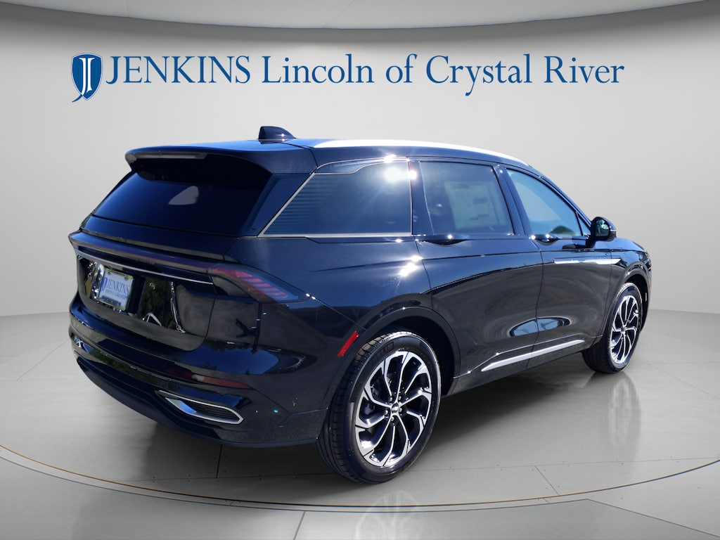 Certified 2024 Lincoln Nautilus Reserve SUV