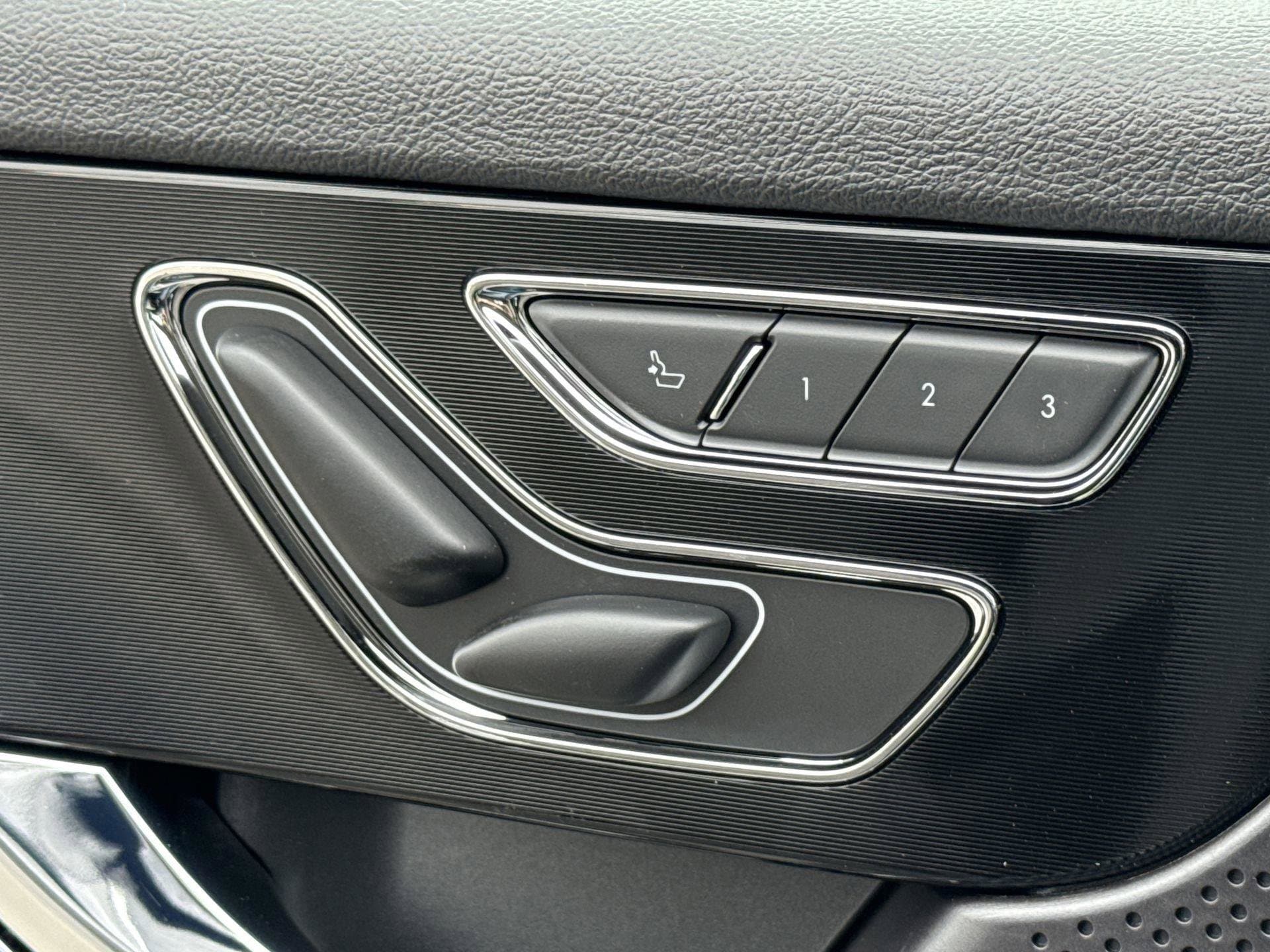 2026 Lincoln Corsair Premiere - Photo 30