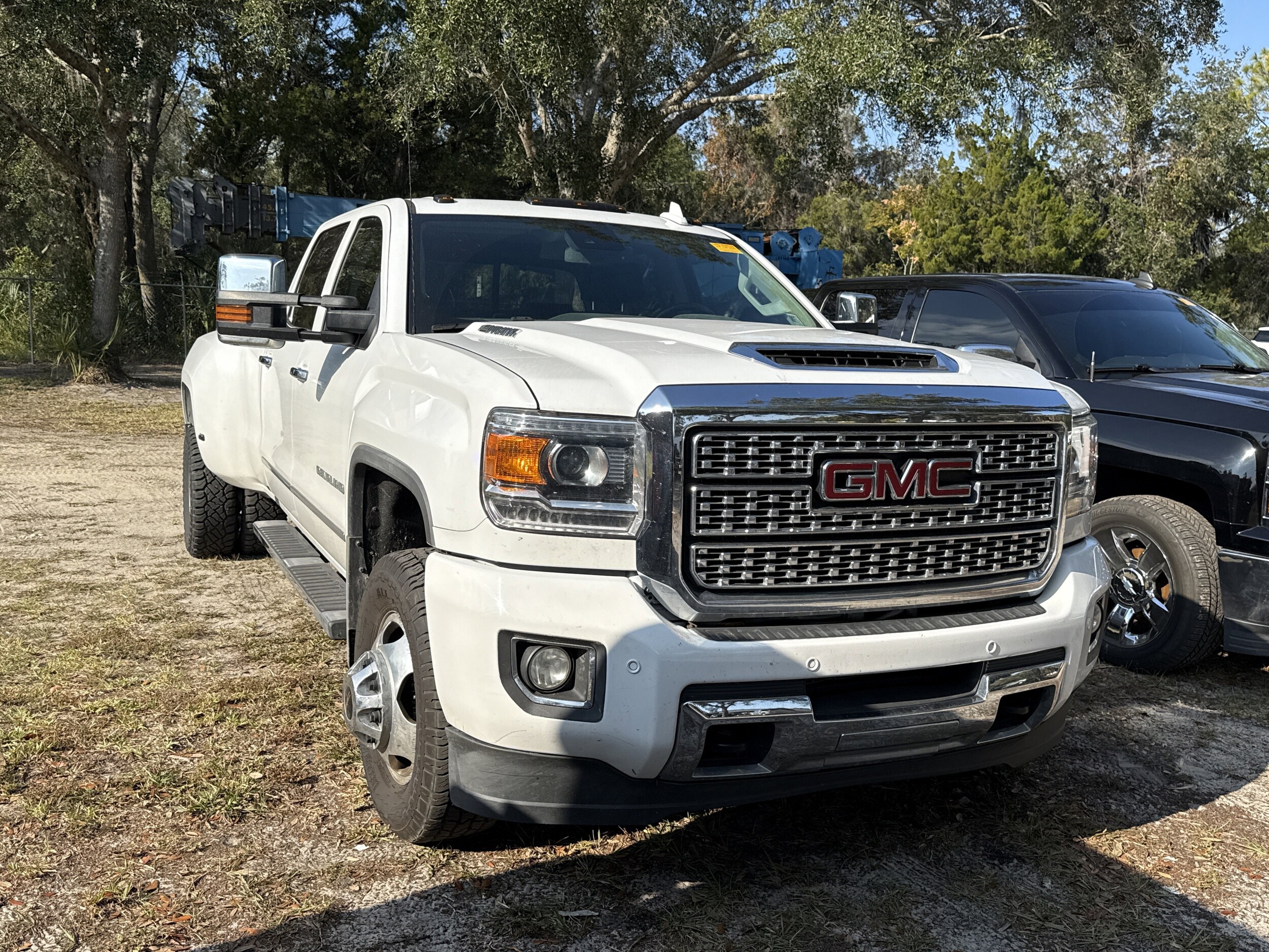 2018 Gmc Sierra Denali photo 2