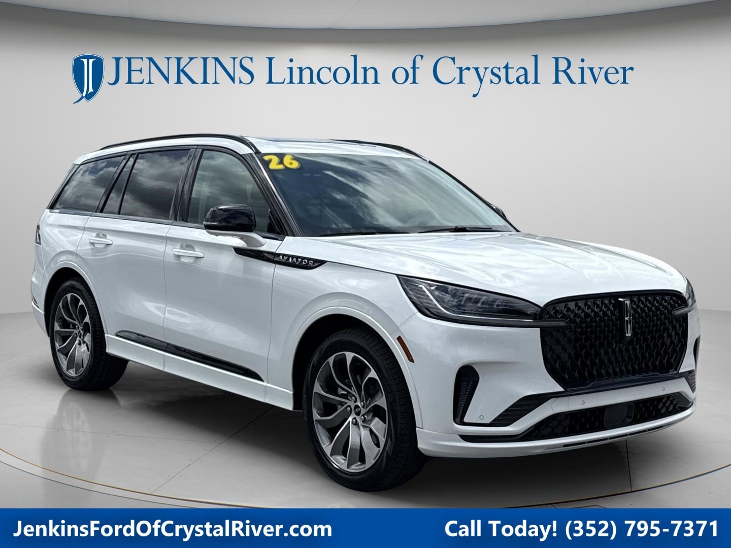 2026 Lincoln Aviator Premiere RWD's photo