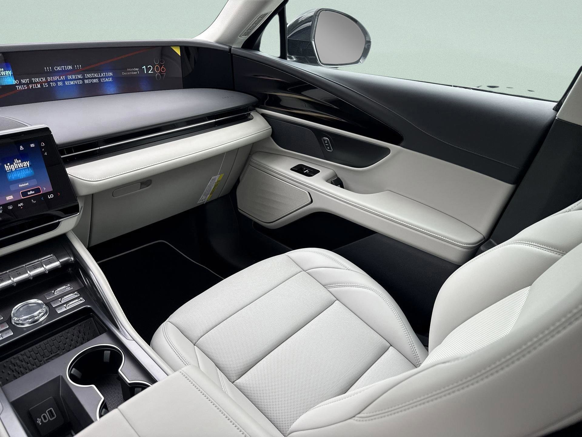 2026 Lincoln Nautilus Premiere - Photo 15