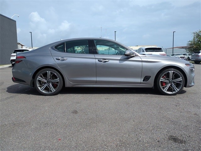 2025 Genesis G70 3.3T Sport Advanced photo 2