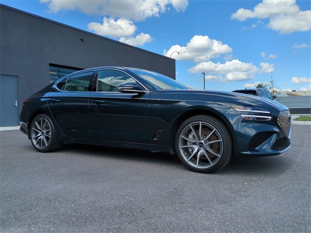 2025 Genesis G70 2.5T photo 2
