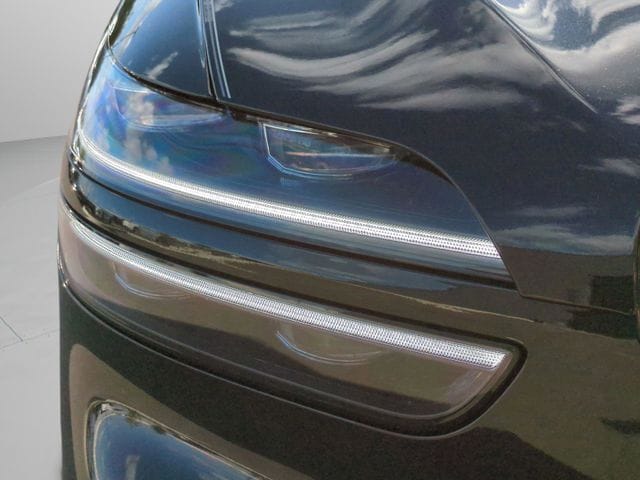 2025 GENESIS GV70 Standard - Photo 26