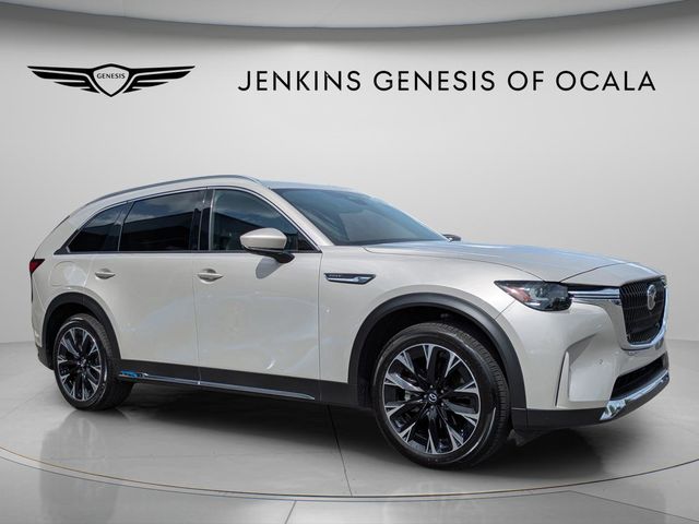 2025 Mazda CX-90 PHEV Premium Plus Package's photo