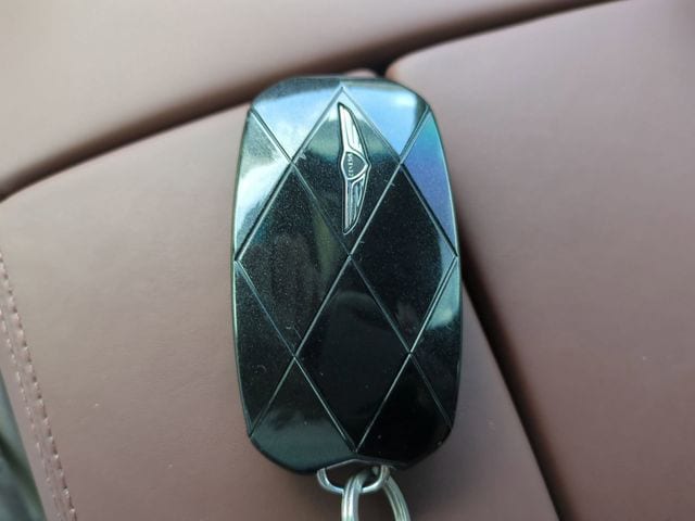 2025 GENESIS GV80 Prestige - Photo 28