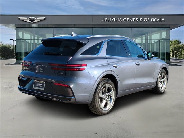 2026 Genesis GV70 2.5T Advanced photo 3