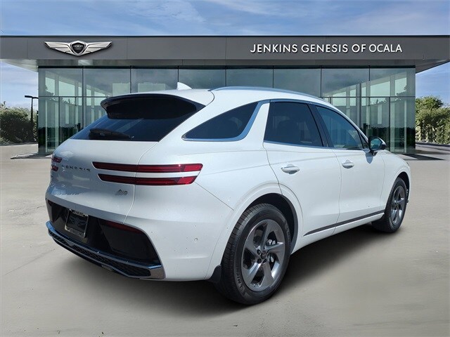 2026 Genesis GV70 2.5T Advanced photo 3