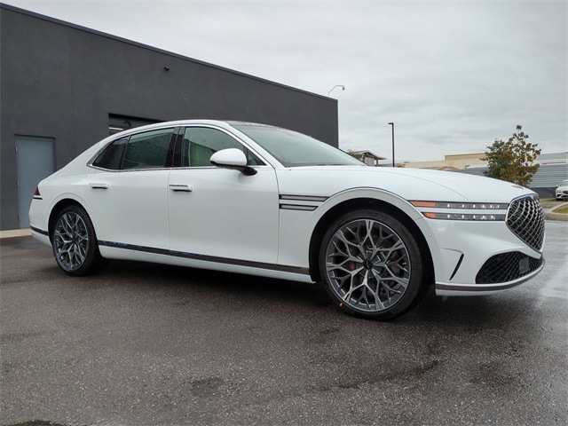 2026 GENESIS G90 Base's photo
