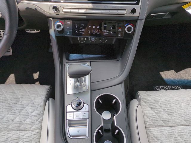 2025 GENESIS G70 Sport Advanced - Photo 17