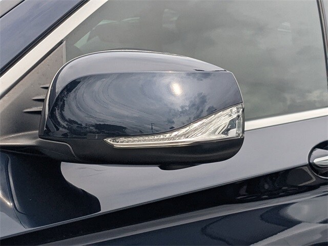2021 Infiniti QX50 Essential photo 2