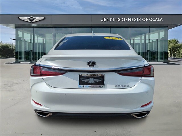2023 Lexus ES 350 Ultra Luxury photo 4