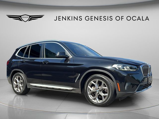 2022 BMW X3 xDrive30i's photo