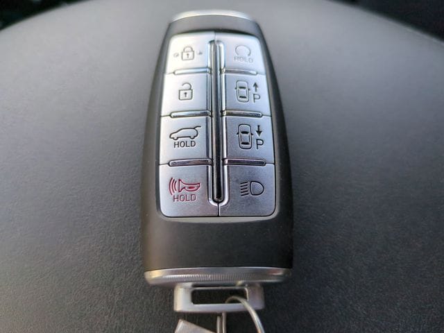 2025 GENESIS GV70 Standard - Photo 25
