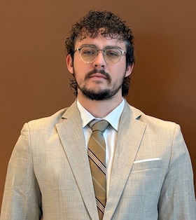 Staff member Frankie Ostermann from ID_e414e5d7c95b