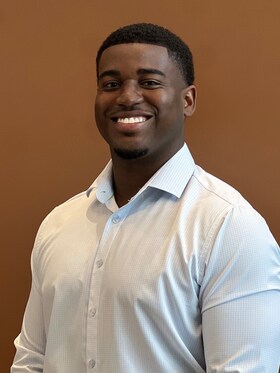 Staff member Adrian Knight from ID_e414e5d7c95b