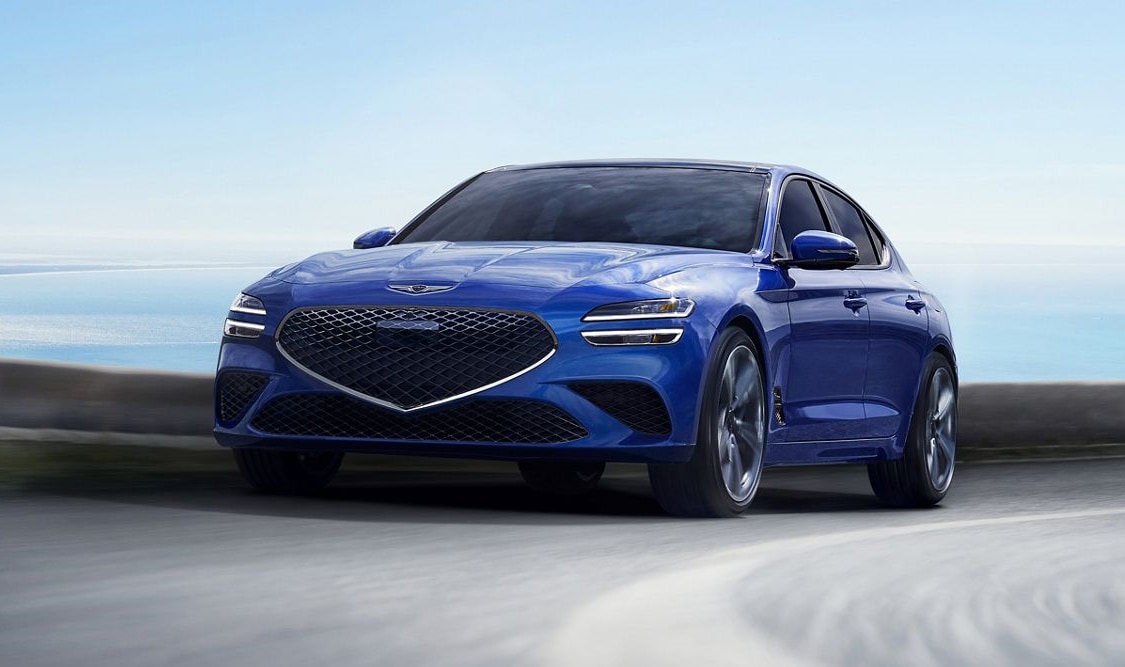 2025 Genesis G70 cruising