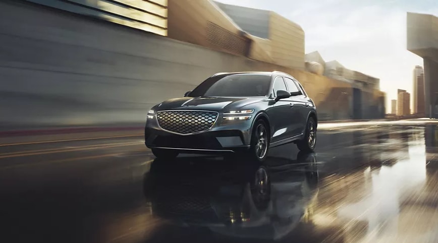 2025-genesis-gv70-electrified-standard-cruising-crop.png