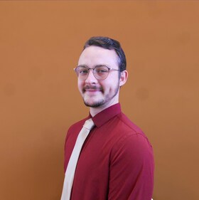 Staff member Frankie Ostermann from ID_e414e5d7c95b