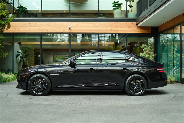 2027 Genesis G80 side view