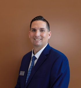 Staff member Adam Croner from ID_f31d74abfb69