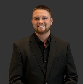 Staff member Brad Kiddy  from ID_91f303497fae