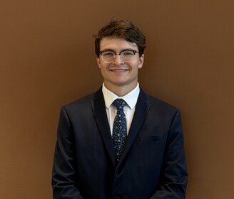 Staff member Bayley Porreca from ID_e414e5d7c95b