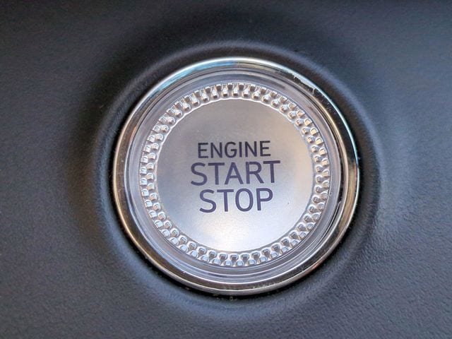 2025 GENESIS GV70 Standard - Photo 29
