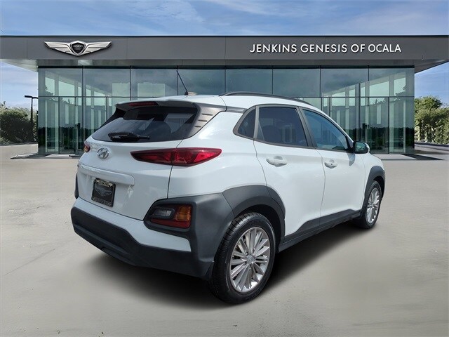 2021 Hyundai Kona SEL photo 3