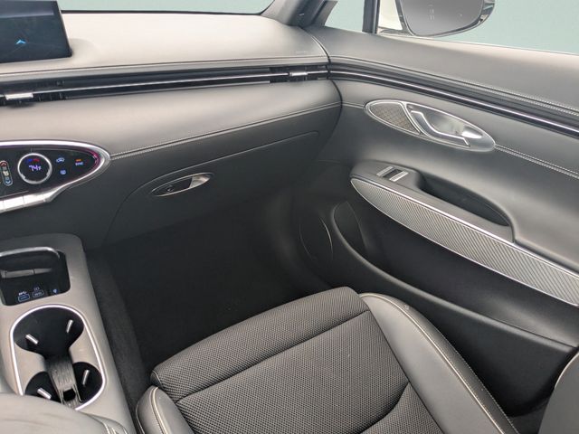 2025 GENESIS GV70 Standard - Photo 14