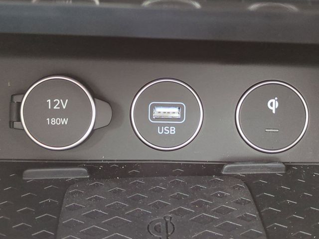 2025 GENESIS G70 Sport Advanced - Photo 21