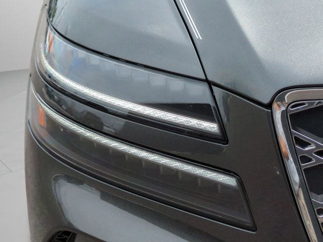 2025 GENESIS G80 Base - Photo 10