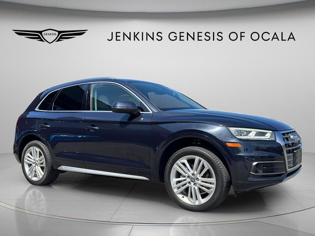 2018 Audi Q5 2.0T quattro S tronic Prestige's photo