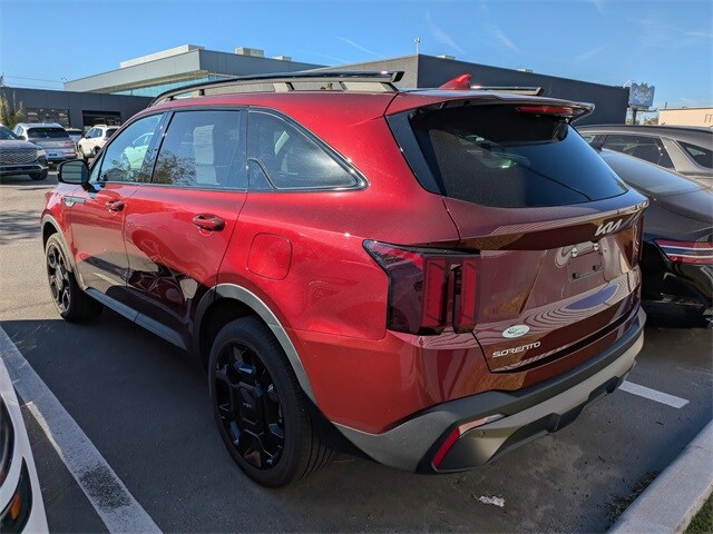 2024 Kia Sorento X-Line EX photo 3