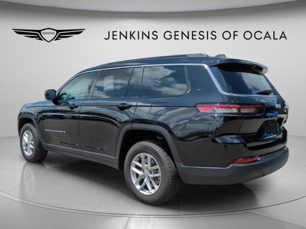 Used 2024 Jeep Grand Cherokee L Laredo SUV