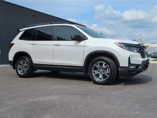 Used 2023 Honda Passport TrailSport with VIN 5FNYF8H65PB016621 for sale in Ocala, FL