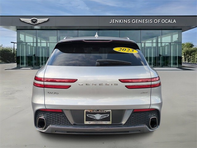 2023 Genesis GV70 2.5T photo 3