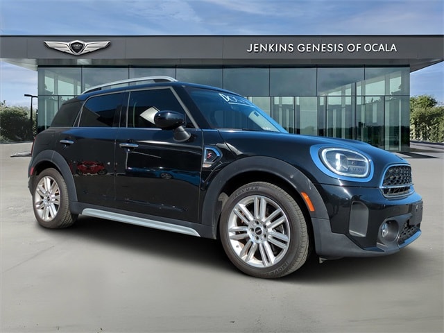 2023 MINI Countryman S's photo