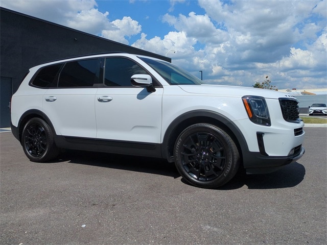 Used 2022 Kia Telluride SX with VIN 5XYP5DHC8NG229176 for sale in Ocala, FL