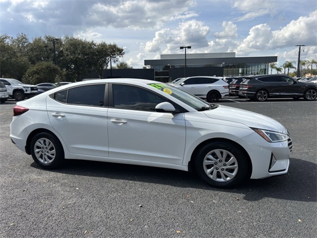 Used 2019 Hyundai Elantra SE Sedan