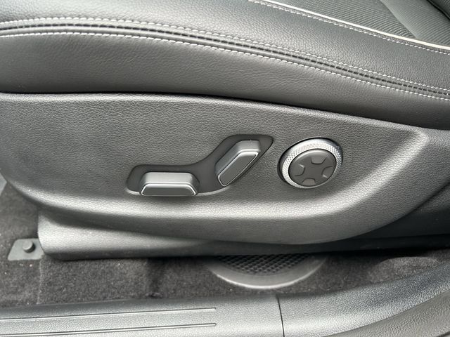 2026 GENESIS GV70 Advanced - Photo 22