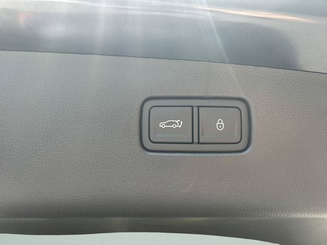 2026 GENESIS GV70 Sport Prestige - Photo 17