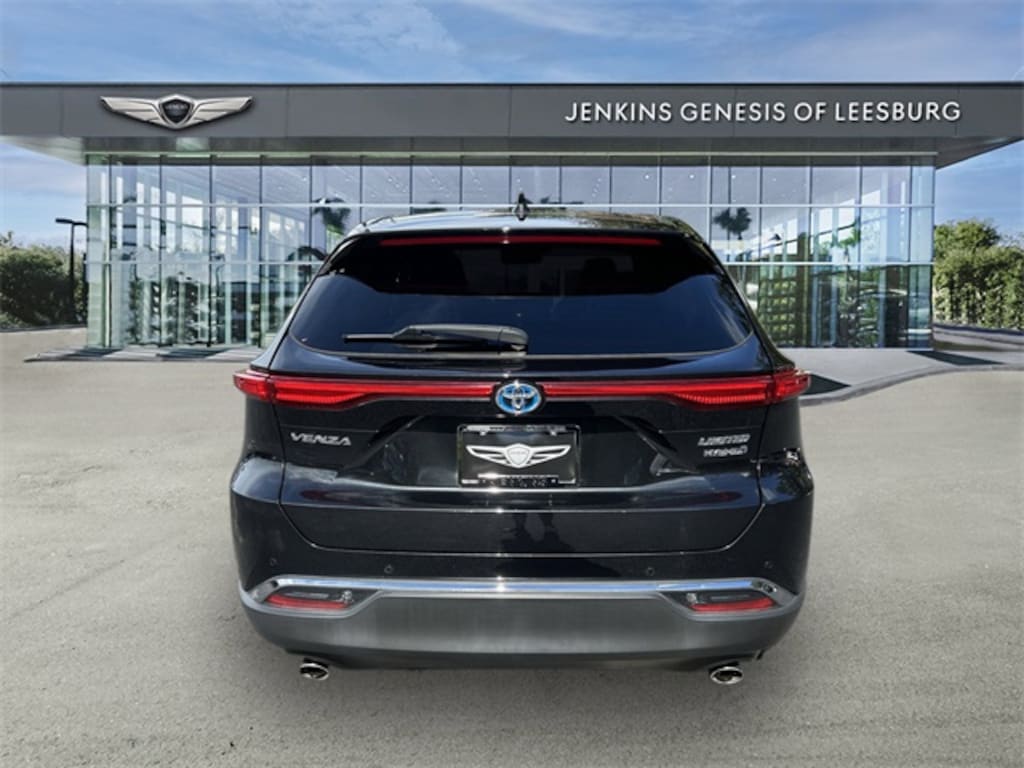 Used 2022 Toyota Venza SUV