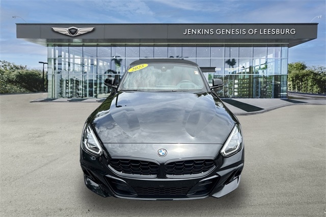 Used 2025 BMW Z4 Base with VIN WBAHF3C02SWY44651 for sale in Leesburg, FL