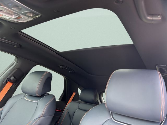 2026 GENESIS GV70 Sport Advanced - Photo 21