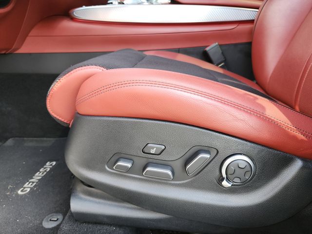2023 GENESIS GV70 Standard - Photo 23