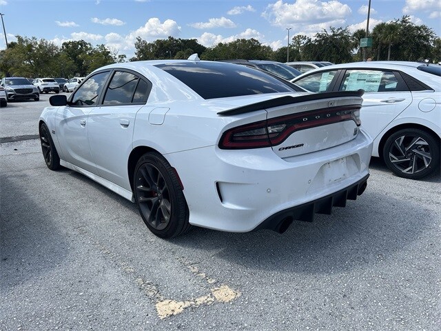 2022 Dodge Charger R/T Scat Pack photo 3