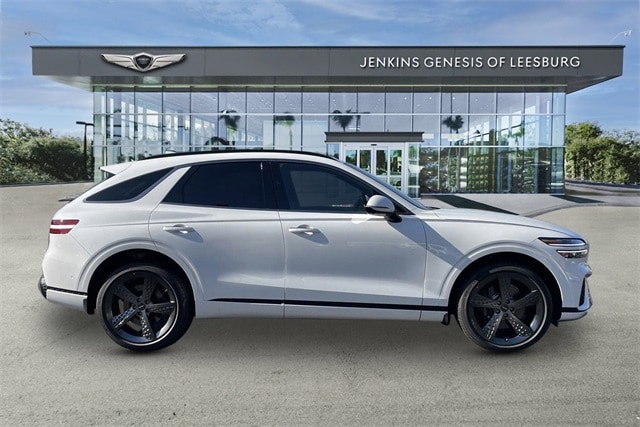 Used 2025 GENESIS GV70 Sport with VIN 5NMMCDTC7SH031304 for sale in Leesburg, FL